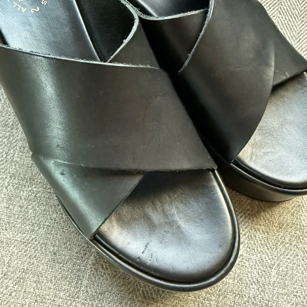 Women's Black Platform Slide Sandals